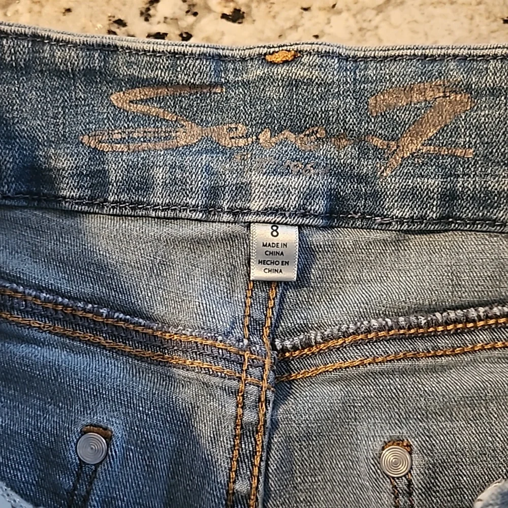👖SEVEN 7 DISTRESSED SKINNY JEANS 👖